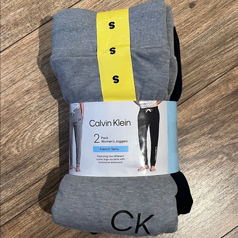 Calvin Klein woman’s Gray Joggers